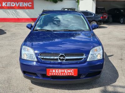 OPEL VECTRA C 1.6 Comfort 66e km. vezetett szervizkönyv. vonóhorog