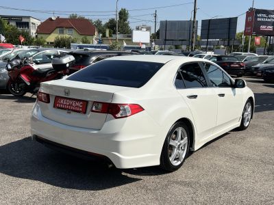 HONDA ACCORD 2.0 Elegance 116e km. Tempomat Ülésfűtés 2zdigitklíma Megkímélt!