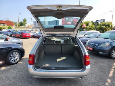 FORD MONDEO 2.5 V6 Ghia 72e km! M.o.-i. 1.tul. digit klíma el.ablak el. tükör ülésfűtés radar