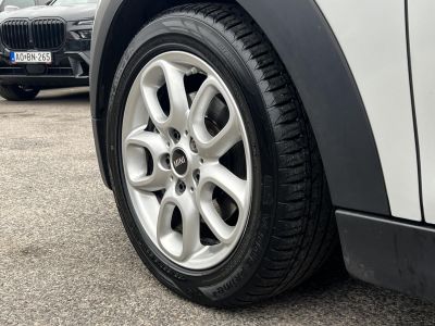 MINI COOPER 1.5 M.o.-i. 1.tul. Klíma Panoráma tető Harman/Kardon Téli/nyári garnitúra!