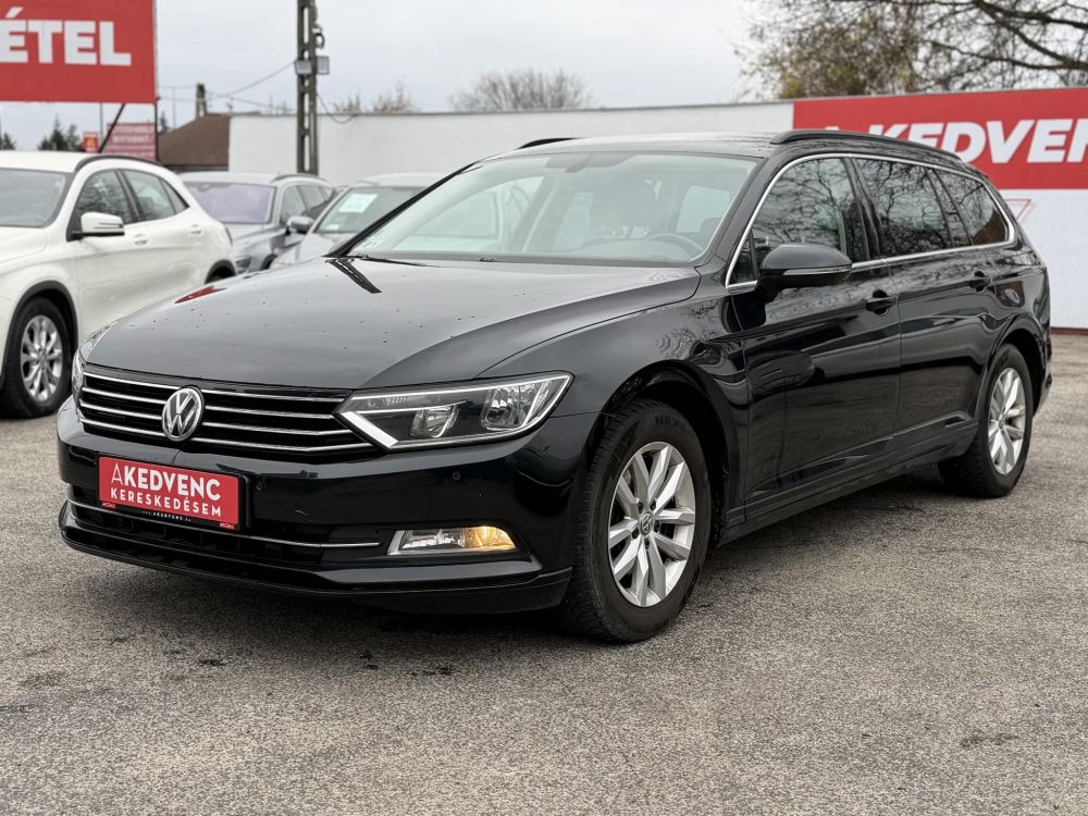 VOLKSWAGEN PASSAT VIII 1.4 TSI BMT ACT Comfortline Távtartó Navi Ülésfűtés Tolatóradar Frissen szervizelt!