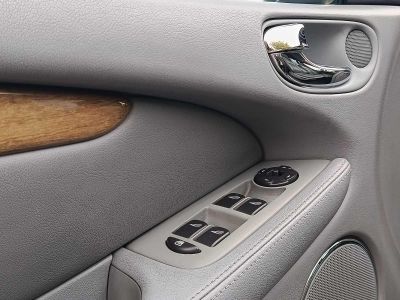 JAGUAR X-TYPE 2.0 D Executive