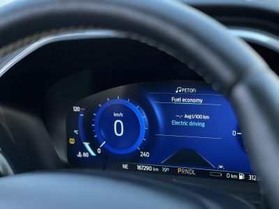 FORD KUGA 2.5 PHEV Vignale CVT 70 km elektromos hatótáv. panorámatető. memória. CARPLAY. magas felszereltség!