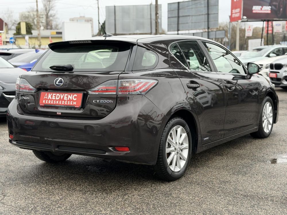 LEXUS CT 200h Comfort (Automata) 125e km. LED Tempomat Kamera Ülésfűtés Digitklíma