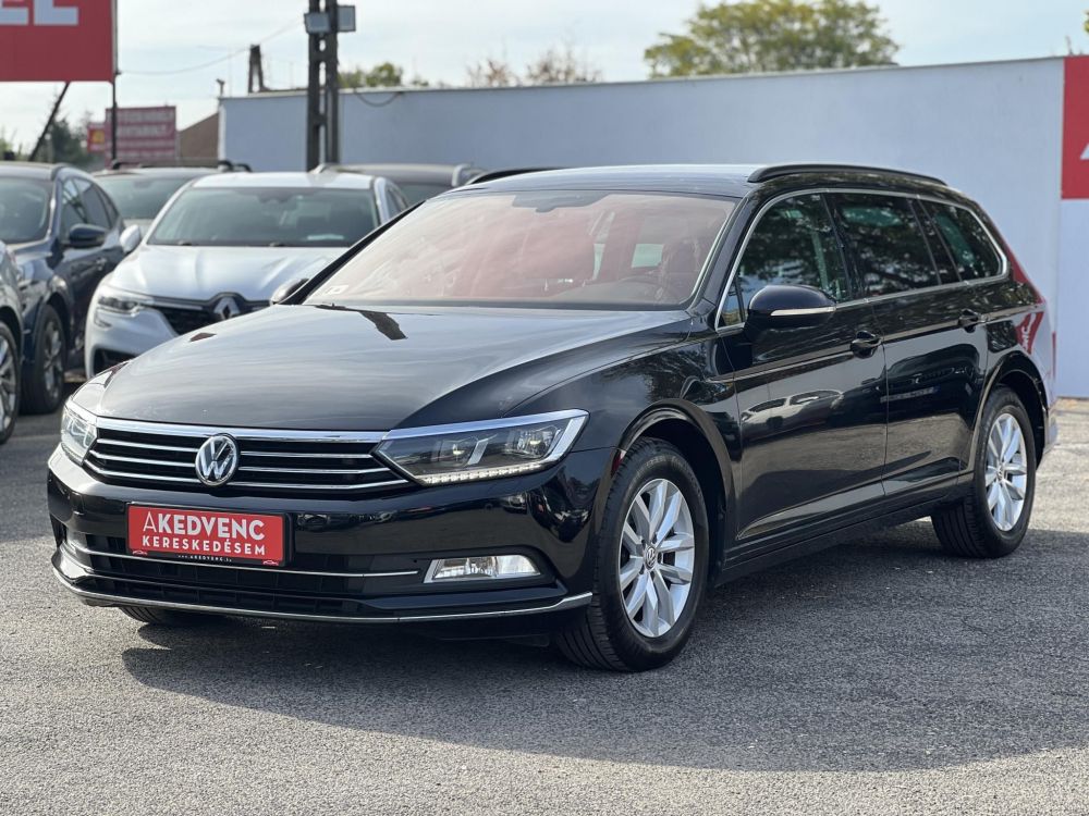 VOLKSWAGEN PASSAT VIII Variant 2.0 TDI BMT Comfortline DSG M.o.-i. LED. CARPLAY. rendszeresen karbantartott!