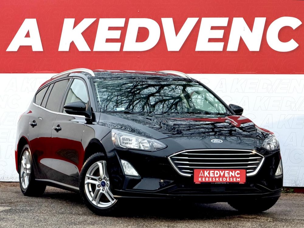 FORD FOCUS 1.0 EcoBoost Connected M.o.-i. 1.tul. Márkaszervizelt. Carplay!