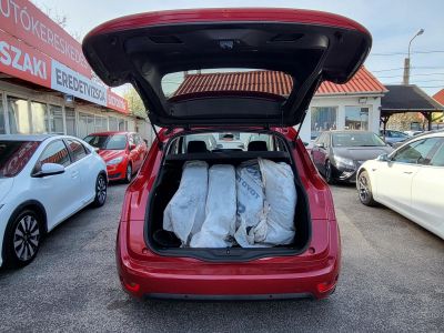 CITROEN C4 PICASSO 1.6 BlueHDi Intensive S&S EAT6 Magyarországi LED Navi Ülésfűtés Tempomat Tolatóradar