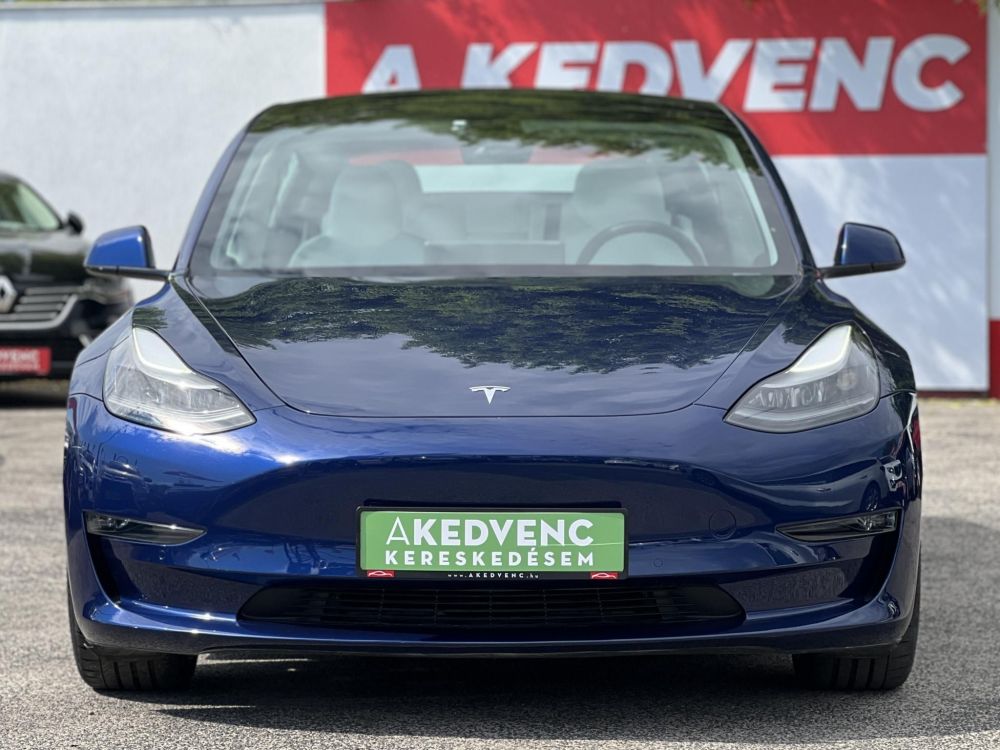 TESLA MODEL 3 Long Range AWD (Automata) 44e km. FEHÉR BELSŐ. mátrix LED. hőszivattyú. garanciális!
