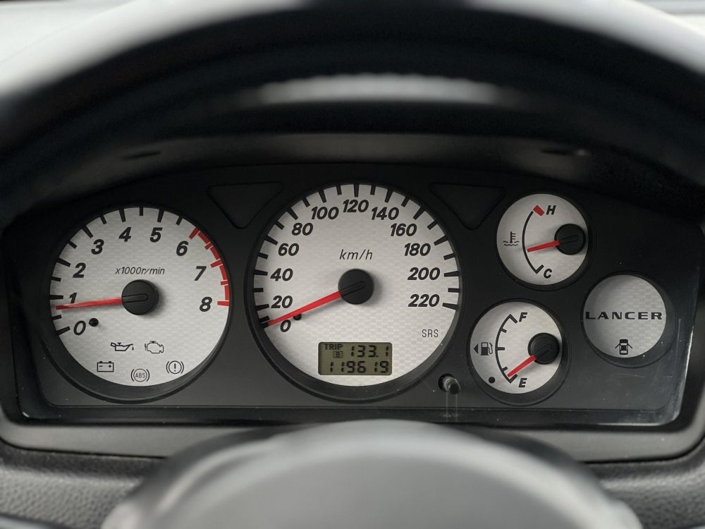 MITSUBISHI LANCER 1.6 Invite ACC 119e km. Magyarországi. klíma. elektromos ablak. szervokormány!