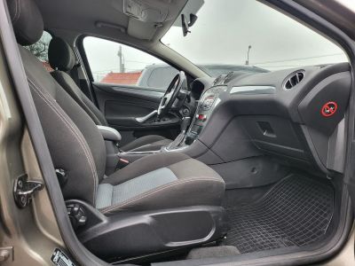 FORD MONDEO 2.0 TDCi Trend Powershift Magyarországi Tempomat Digitklíma Tolatóradar