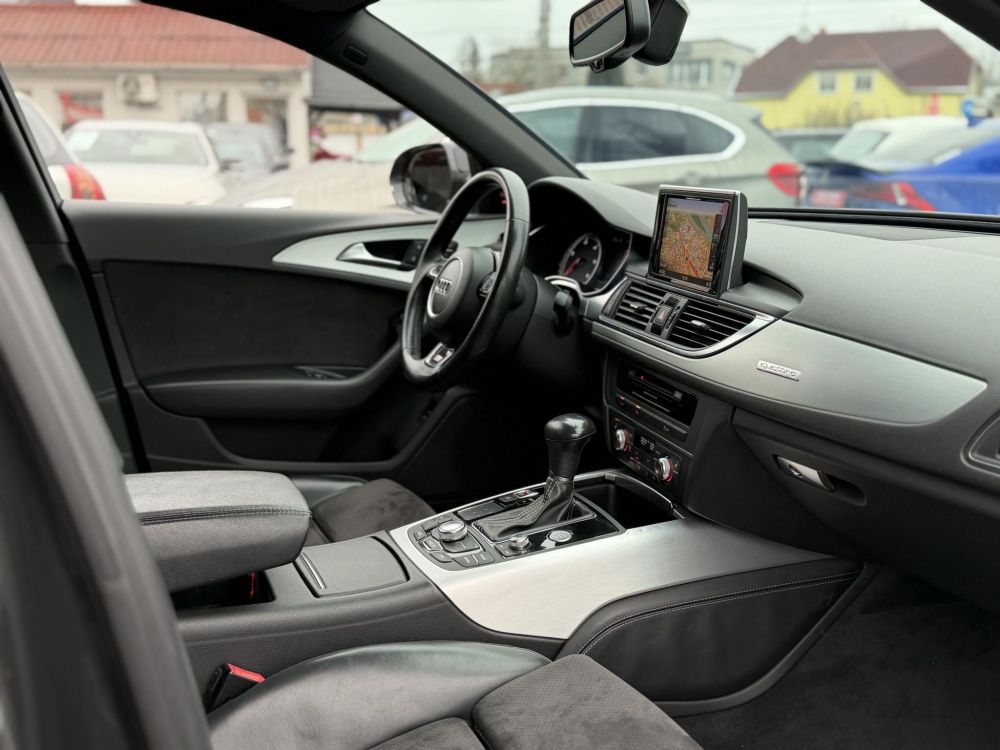 AUDI A6 Avant 3.0 V6 TDI DPF quattro S-tronic S-line Xenon Távtartó Memória Navi Sávtartó Holttér