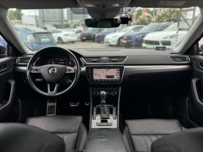 SKODA SUPERB Combi 2.0 TDI SCR Style 4x4 DSG 158e km. M.o.-i. panorámatető. üléshűtés. virtual cockpit. CARPLAY!