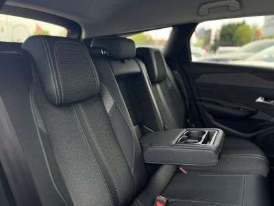 PEUGEOT 308 SW 1.5 BlueHDi Allure LED Tempomat Navi Mirrorscreen Bluetooth 360kamera