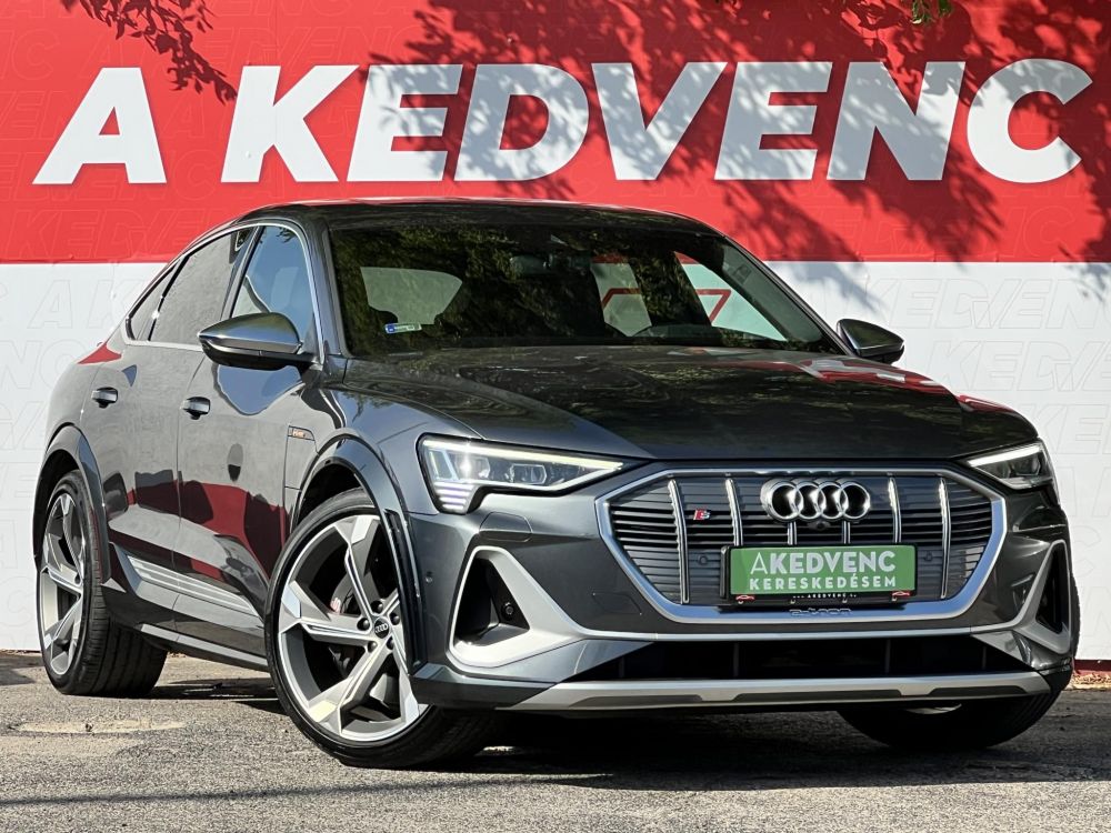 AUDI E-TRON