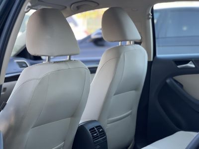 VOLKSWAGEN JETTA VI 1.4 TSI BMT Comfortline