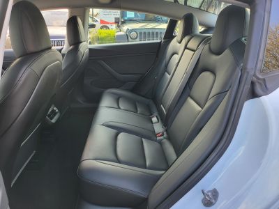 TESLA MODEL 3 Long Range AWD (Automata) facelift. garanciális. autopilot. Mátrix LED