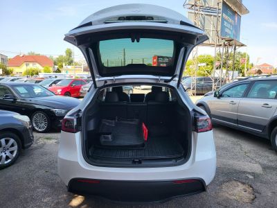 TESLA MODEL Y Long Range AWD (Automata) Megkímélt állapot. mátrix LED. 500km-es hatótáv. garanciális!