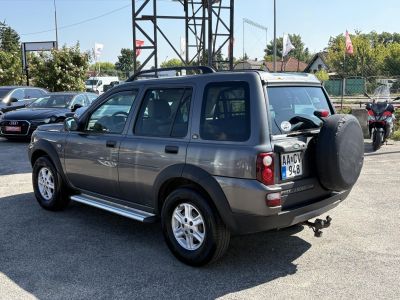 LAND ROVER FREELANDER 2.0 TD4 SE M.o.-i. Klíma Télni/nyári garnitúra Vonóhorog!
