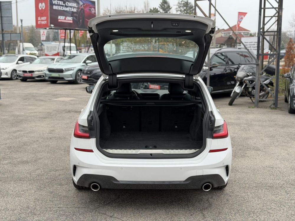 BMW 330e M Sport (Automata)