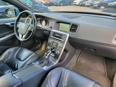 VOLVO V60 2.4 D [D6] PHEV AWD Summum Geartronic Magasan felszerelt! Harman/Kardon Napfénytető Holttér Kamera Vonóhorog