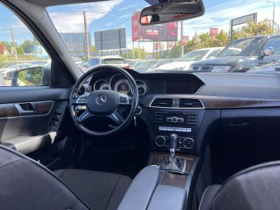 MERCEDES-BENZ C 220 CDI BlueEFFICIENCY Elegance (Automata) Napfénytető Tempomat Navi PDC Bluetooth Szervizelt! Megkímélt!