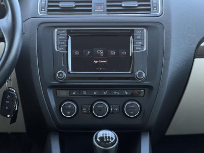 VOLKSWAGEN JETTA VI 1.4 TSI BMT Comfortline