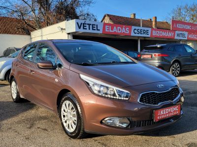 KIA CEE'D 1.4 CVVT LX Klíma Tempomat Bluetooth Tolatóradar Kormányfűtés!