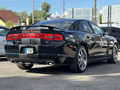 DODGE CHARGER 5.7 Hemi R/T