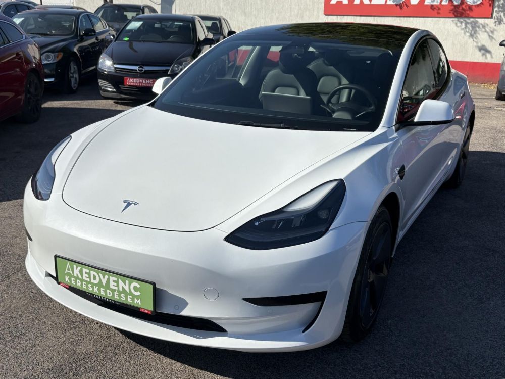 TESLA MODEL 3 Standard Range Plus Aut 96e km. mátrix LED. facelift. hőszivattyú. premium hifi. garanciális!