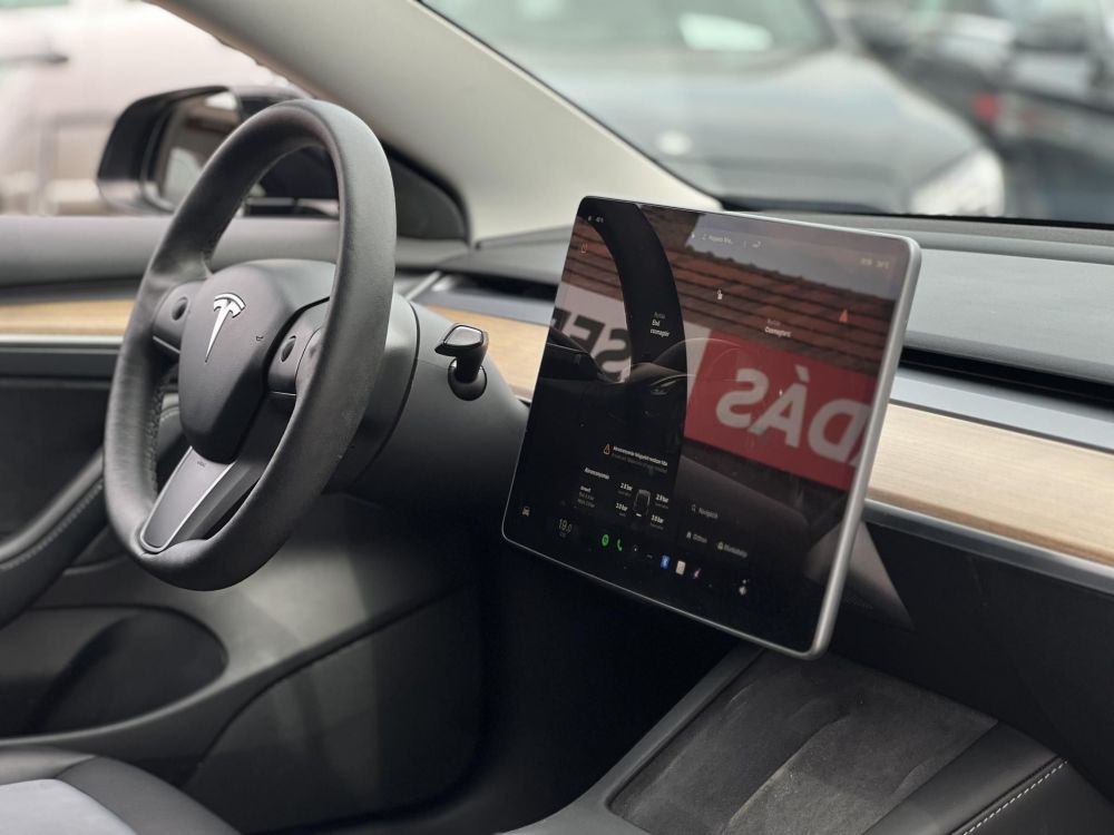 TESLA MODEL 3 Long Range AWD (Automata)