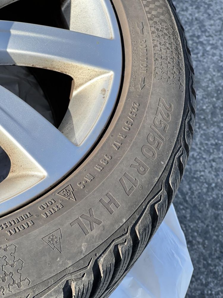 VOLKSWAGEN SHARAN 2.0 TDI BMT SCR Highline DSG [7 személy] Dynaudio. ülésmemória. Carplay. pano. vonóhorog. kamera. stb