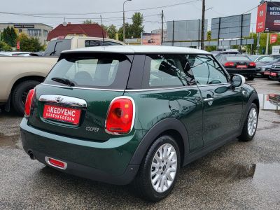 MINI COOPER 1.5(Automata) M.o.-i. 1.tul. Digitklíma Tempomat Bluetooth Ülésfűtés