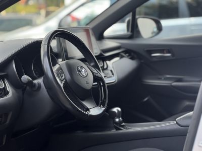 TOYOTA C-HR 1.8 Hybrid Dynamic e-CVT 104e km. LED. sávtartó. tempomat. kamera. márkaszervizelt előélet!