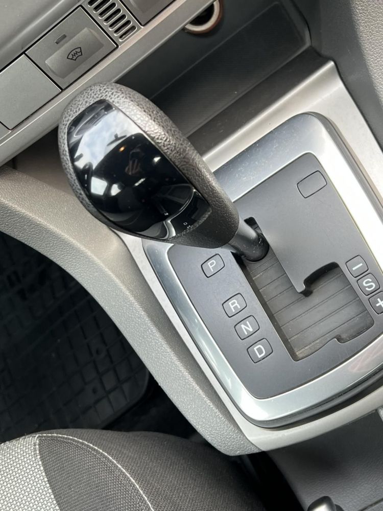 FORD FOCUS 1.6 Ghia (Automata) Klíma Tempomat Téli-nyári garnitúra!