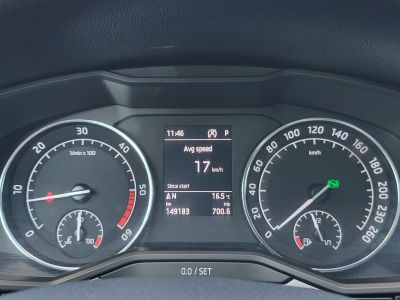 SKODA SUPERB Combi 2.0 TDI SCR Style DSG M.o.-i. Xenon Távtartó Sávtartó Navi Carplay Memória Canton Vonóhorog