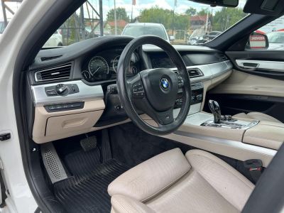 BMW 730d (Automata) M-sport Xenon Napfénytető Vajbőr Üléshűtés HUD Rendszeresen szervizelt!
