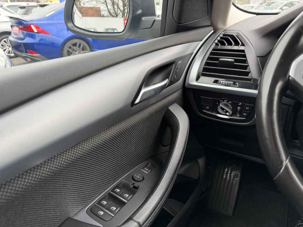 BMW X3 xDrive20d (Automata) M.o-i. Sérülésmentes. Panorámatető. 99e km