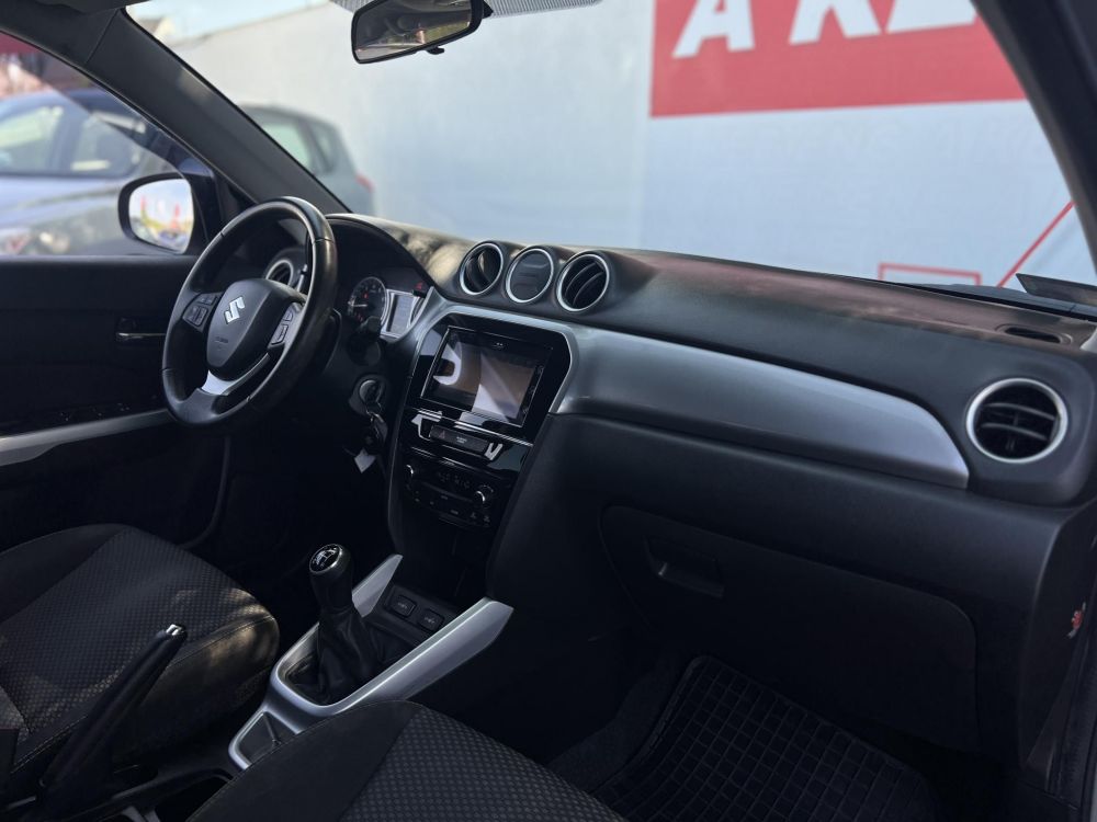 SUZUKI VITARA 1.6 GL+ Magyarországi. Gyári fényezés. Carplay Tolatókamera!