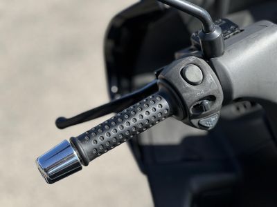 APRILIA SR MAX 300 Akrapovic