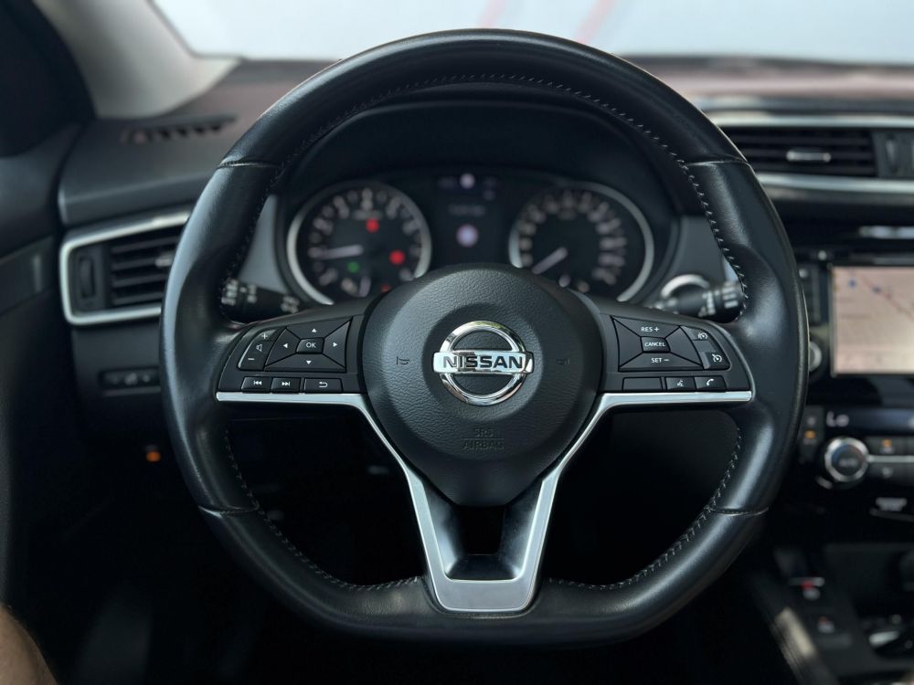 NISSAN QASHQAI 1.3 DIG-T N-Connecta 63e km. Magyarországi. rendszeresen szervizelt!