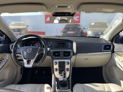 VOLVO V40 1.6 T3 Ocean Race