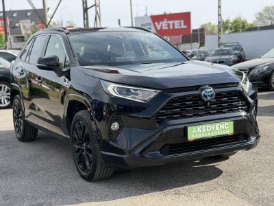 TOYOTA RAV 4 Rav4 2.5 Hybrid Black Edition e-CVT JBL 126e km. LED. sérülésmentes. CARPLAY. kifogástalan állapot!