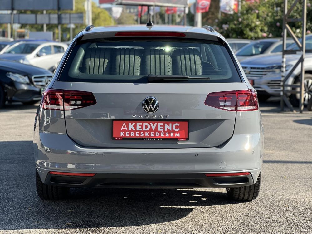 VOLKSWAGEN PASSAT VIII Variant 2.0 TDI SCR Elegance DSG