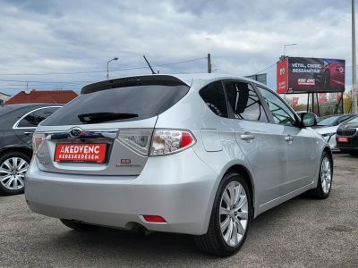 SUBARU IMPREZA 2.0 Sport (Automata) AWD Xenon Keyless Tempomat Ülésfűtés Kamera Vonóhorog Téli-nyári kerék
