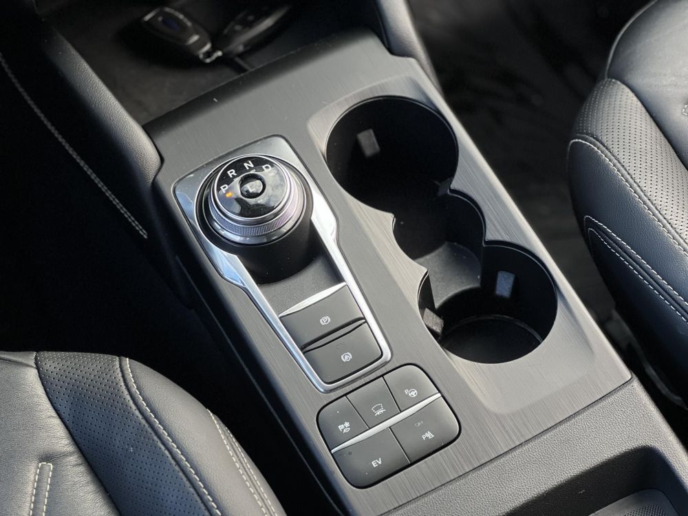 FORD KUGA 2.5 PHEV Vignale CVT