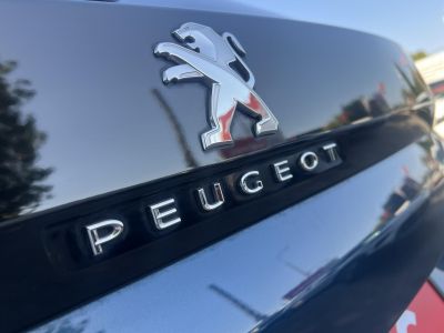 PEUGEOT 3008 1.5 BlueHDi Allure EAT8 Kitűnő állapot. magas felszereltség!