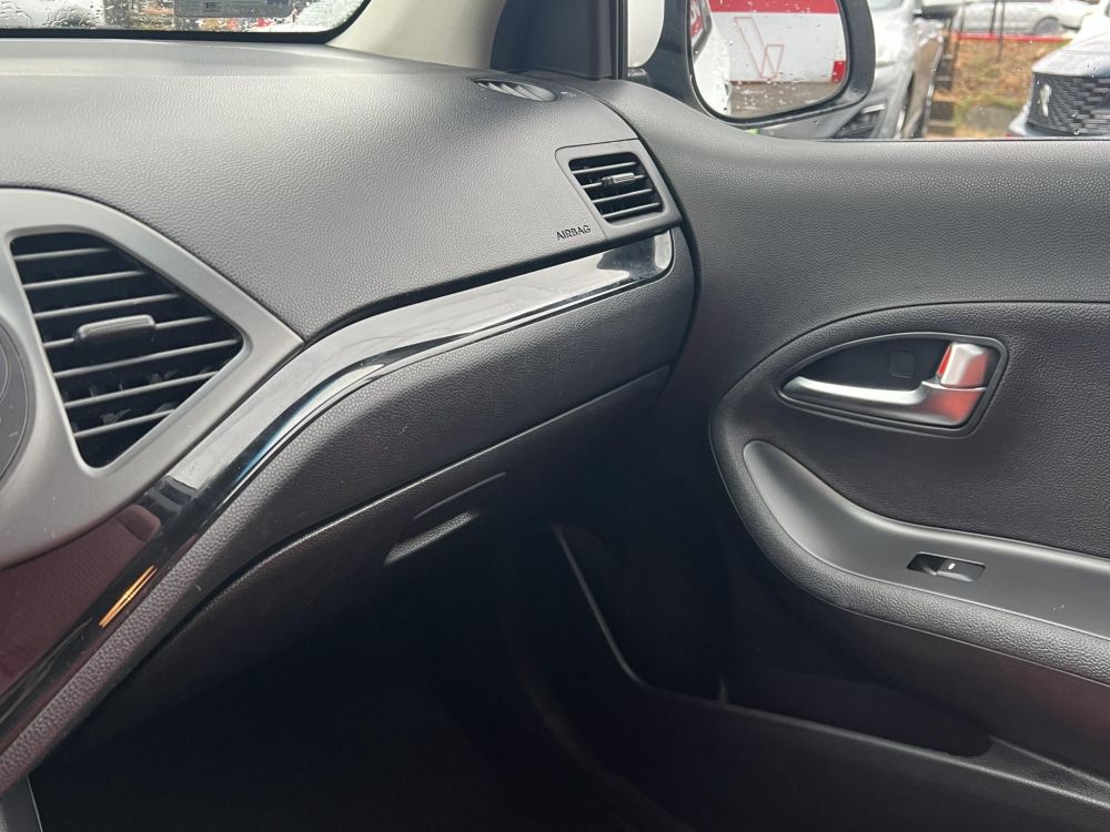 KIA PICANTO 1.0 LX Cool Klíma. Exkluzív bőrbelső. Kormány-ülés fűtés!