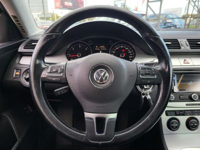 VOLKSWAGEN PASSAT VI Variant 2.0 CR TDI Sportline Xenon Napfénytető Navi Tempomat PDC Ülésfűtés Szervizelt!