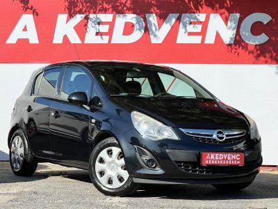 OPEL CORSA D 1.4 Selection Ülés- és Kormányfűtés. klíma