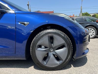 TESLA MODEL 3 Standard Range Plus Aut garanciális. 2 töltőkábel!